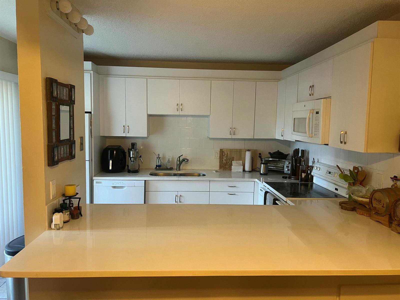 825 Center Street # 3c, Jupiter FL 33458 photo 2
