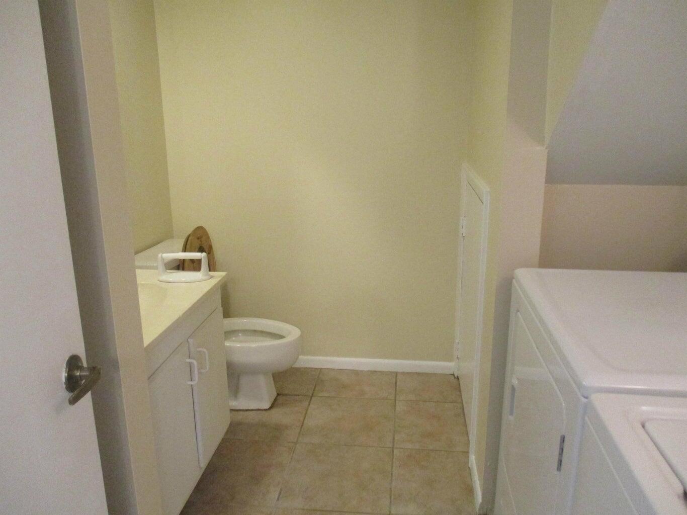 825 Center Street # 3c, Jupiter FL 33458 photo 4