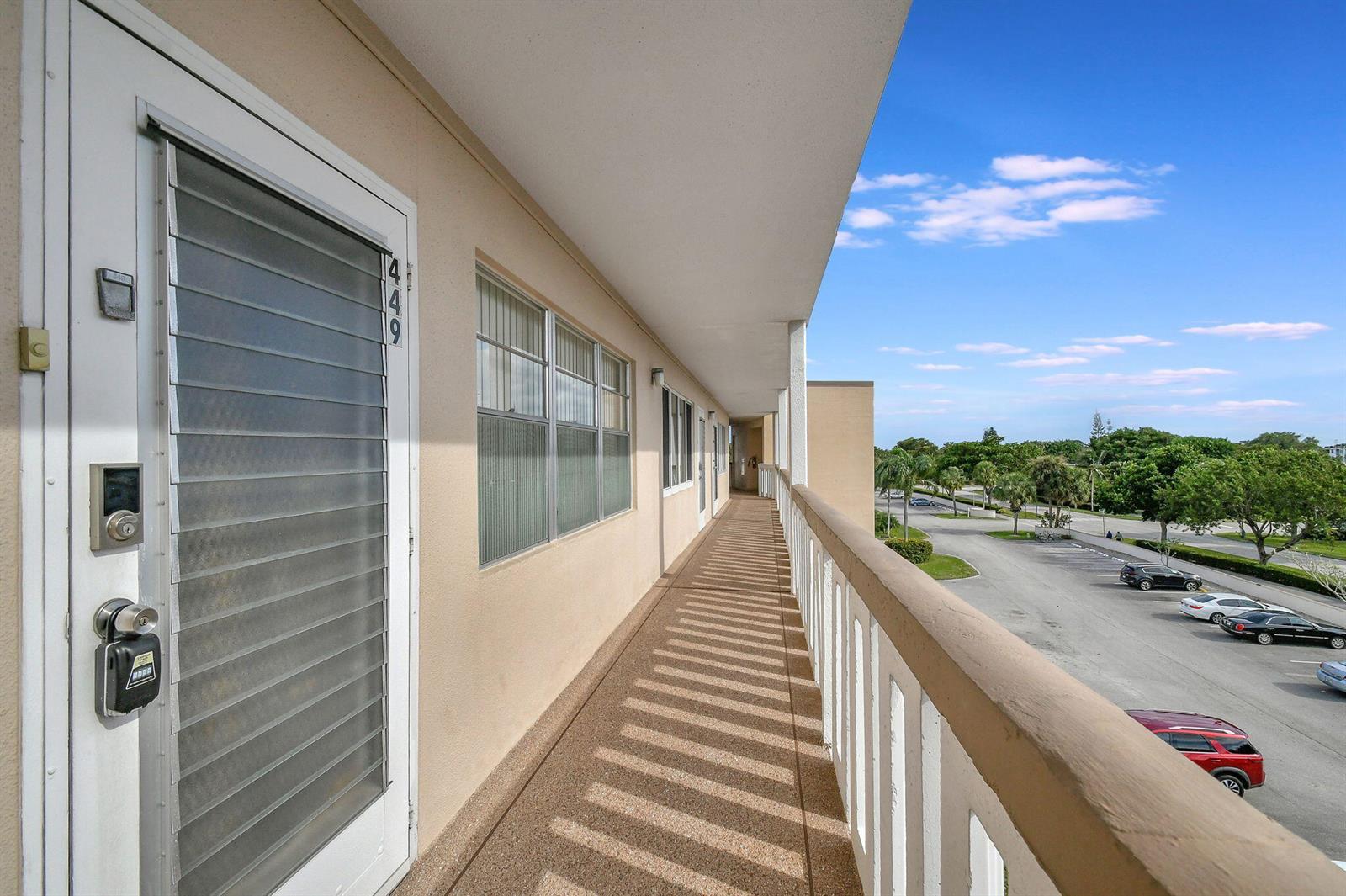 449 Dover C, West Palm Beach FL 33417 photo 4