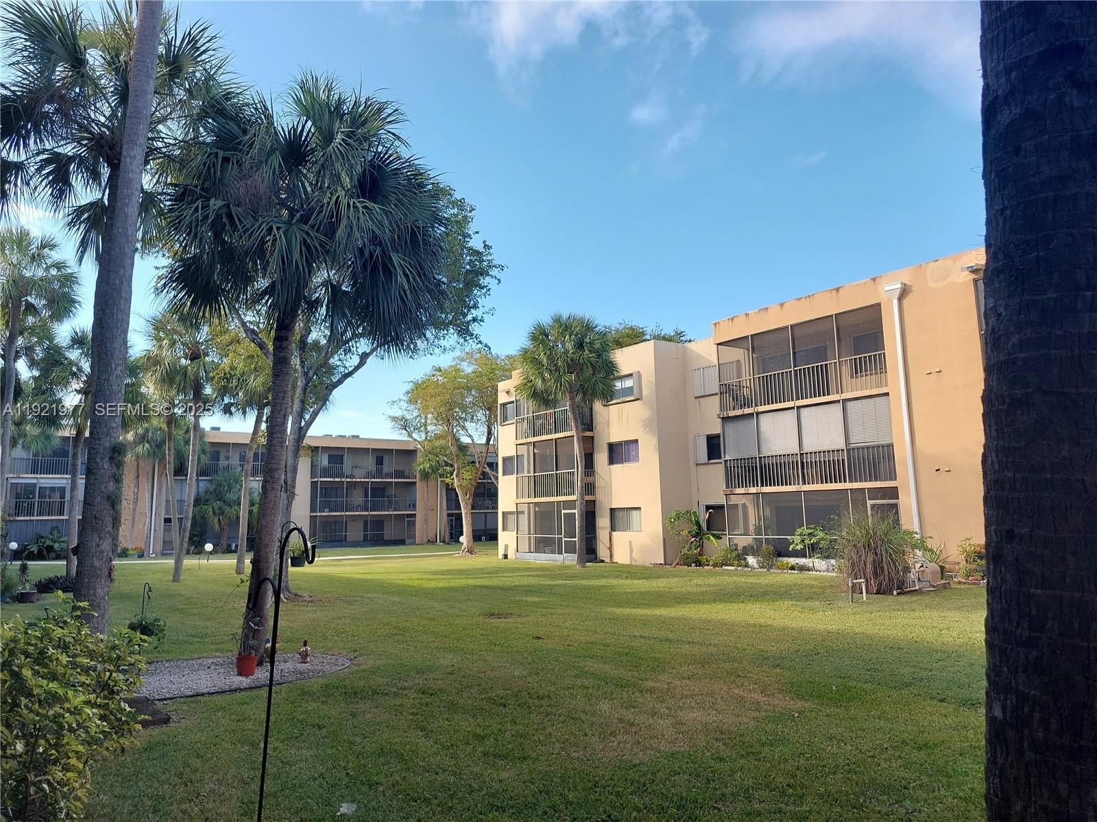 8415 SW 107th Ave # 255W, Miami FL 33173 photo 2