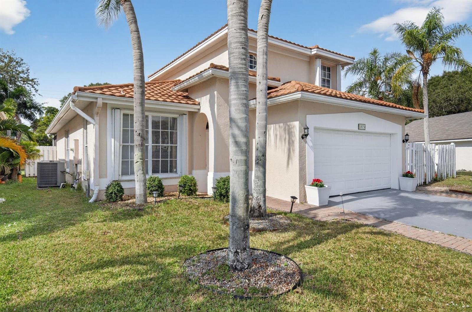 1023 Fairfax Circle, Boynton Beach FL 33436 photo 2