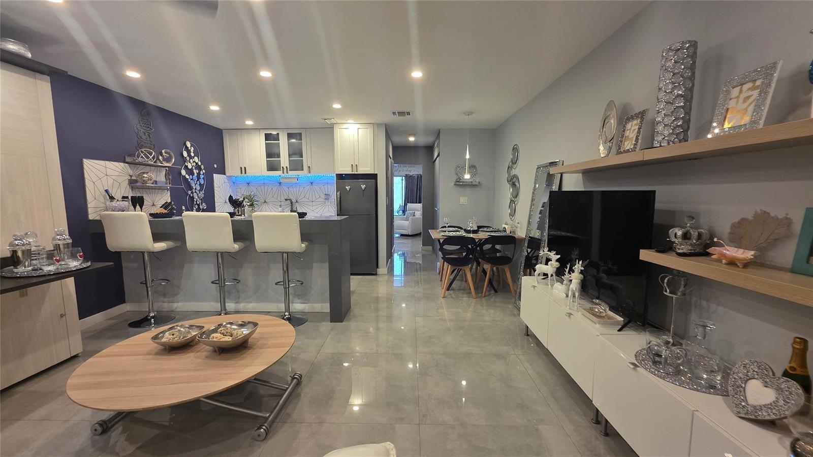 15610 NE 6th Avenue # 36D, Miami FL 33162 photo 2