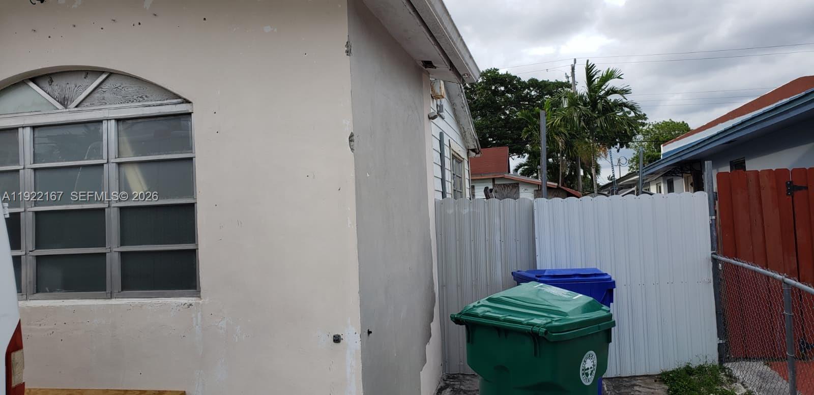 3631 SW 6th St, Miami FL 33135 photo 4