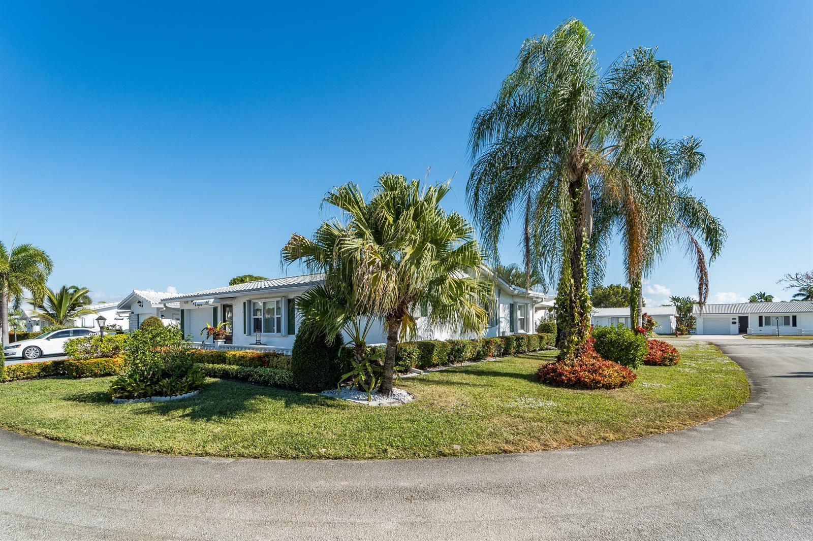 1708 SW 21st Street SW, Boynton Beach FL 33426 photo 2