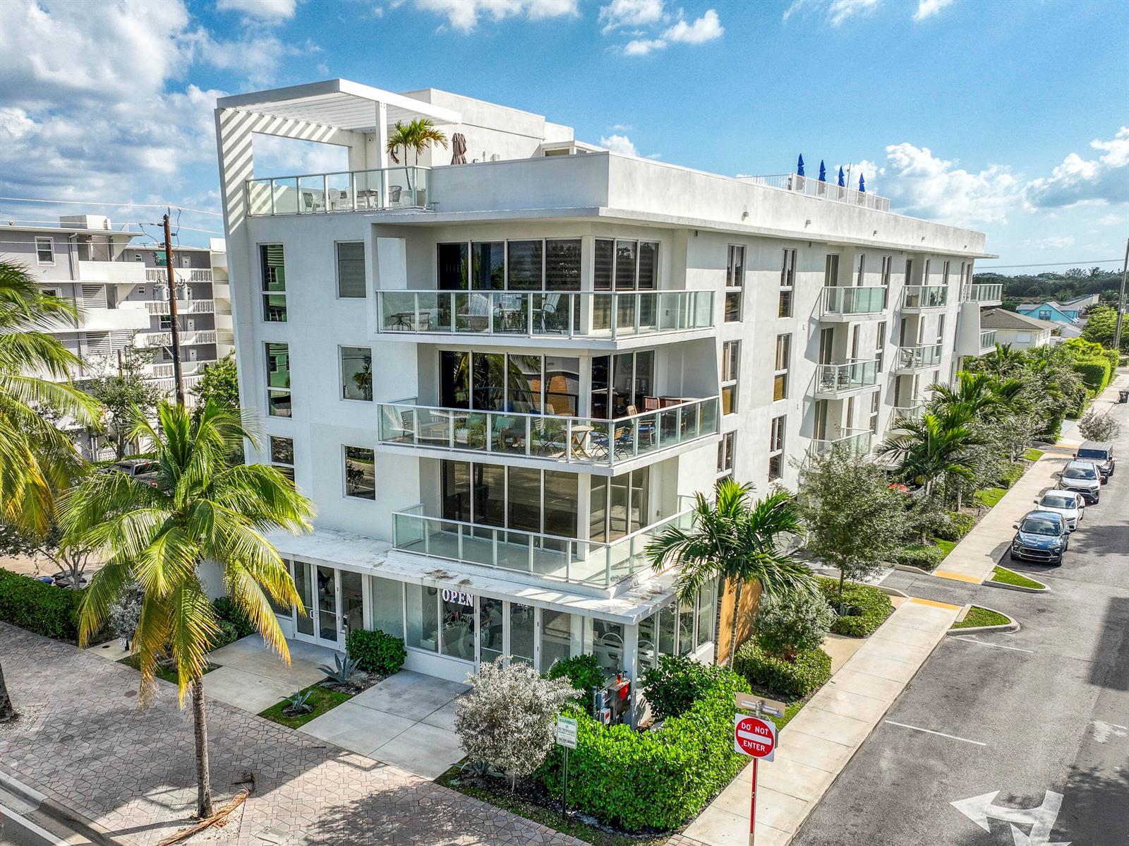 117 Lake Avenue # 204, FL 33460