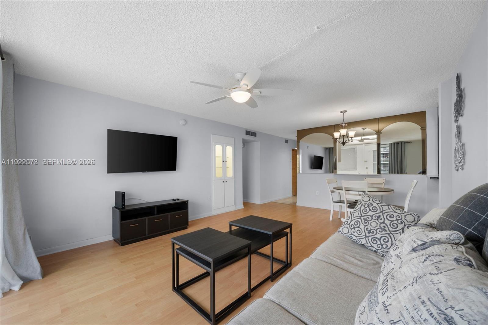 3551 NE 169th St # 212, North Miami Beach FL 33160 photo 2