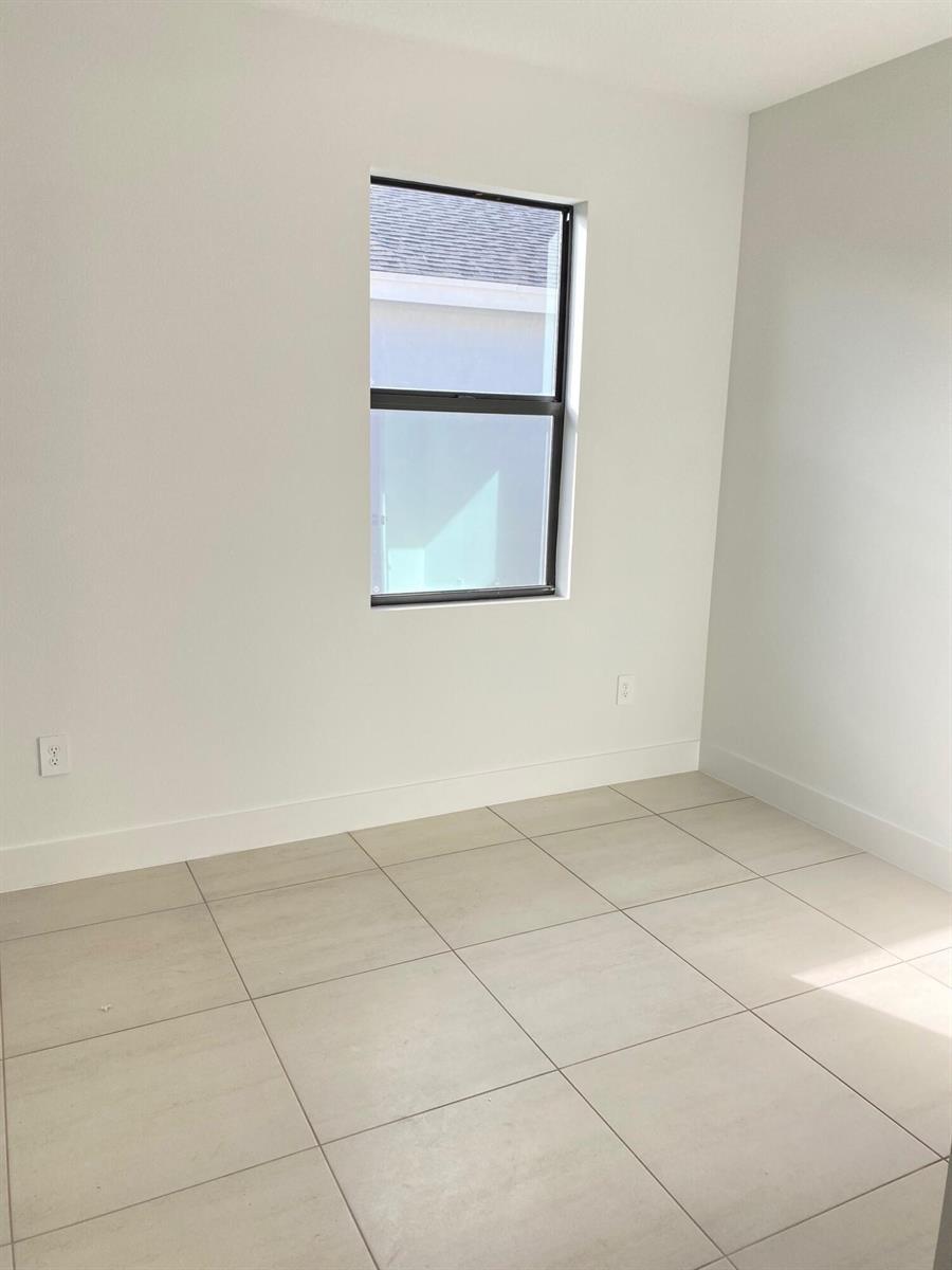 6950 SE Park Trace Drive, Stuart FL 34997 photo 3