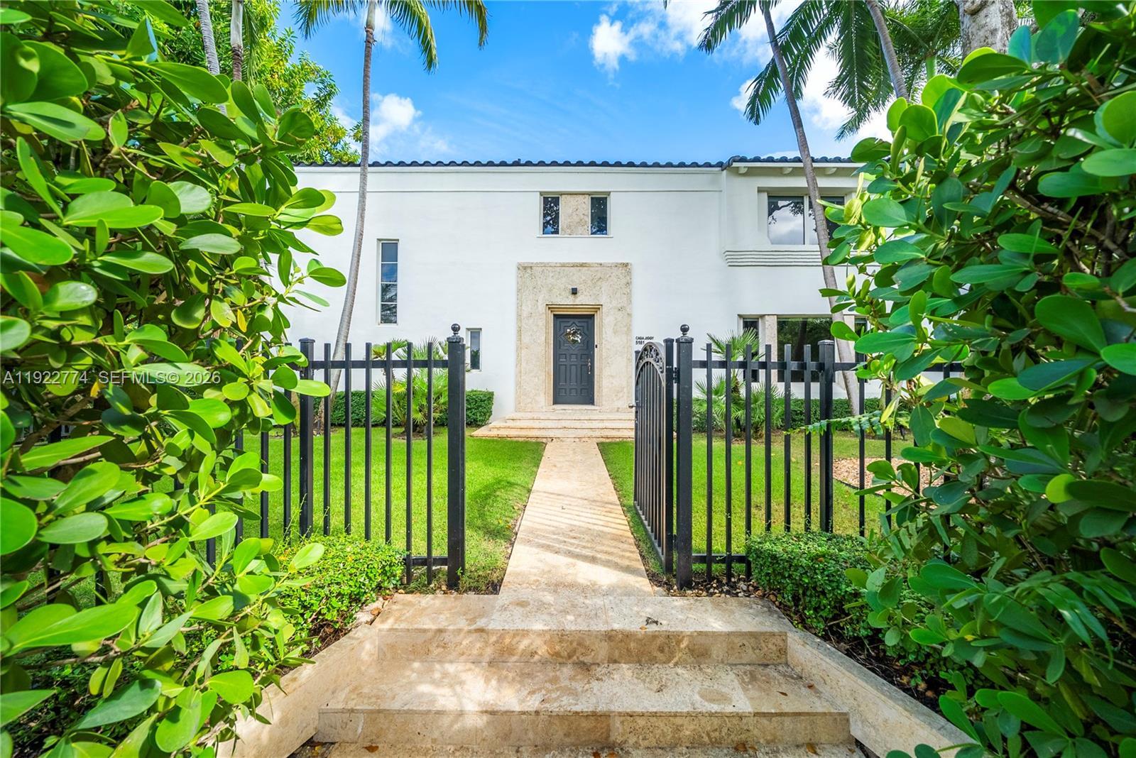 5181 La Gorce Dr, Miami Beach FL 33140 photo 2