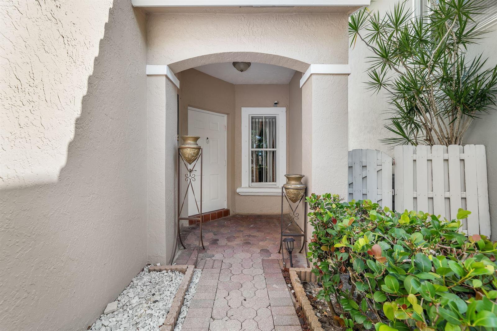 6892 Perdido Bay Terrace, Lake Worth FL 33463 photo 3
