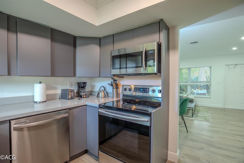 19 NE 16th Street, Fort Lauderdale FL 33304 photo 3