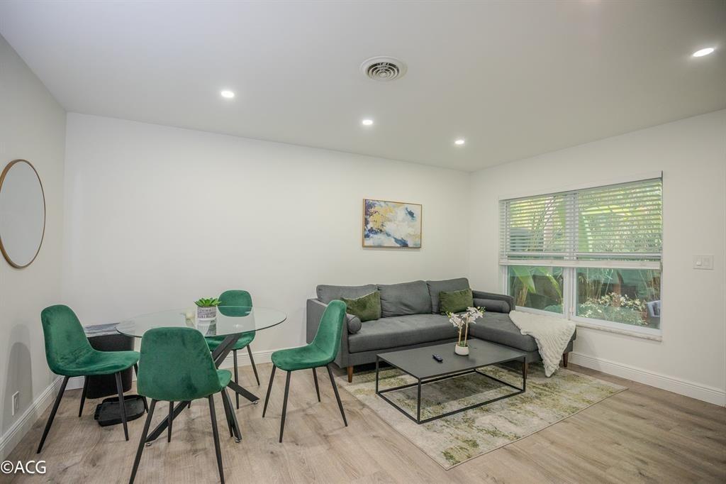 19 NE 16th Street, Fort Lauderdale FL 33304