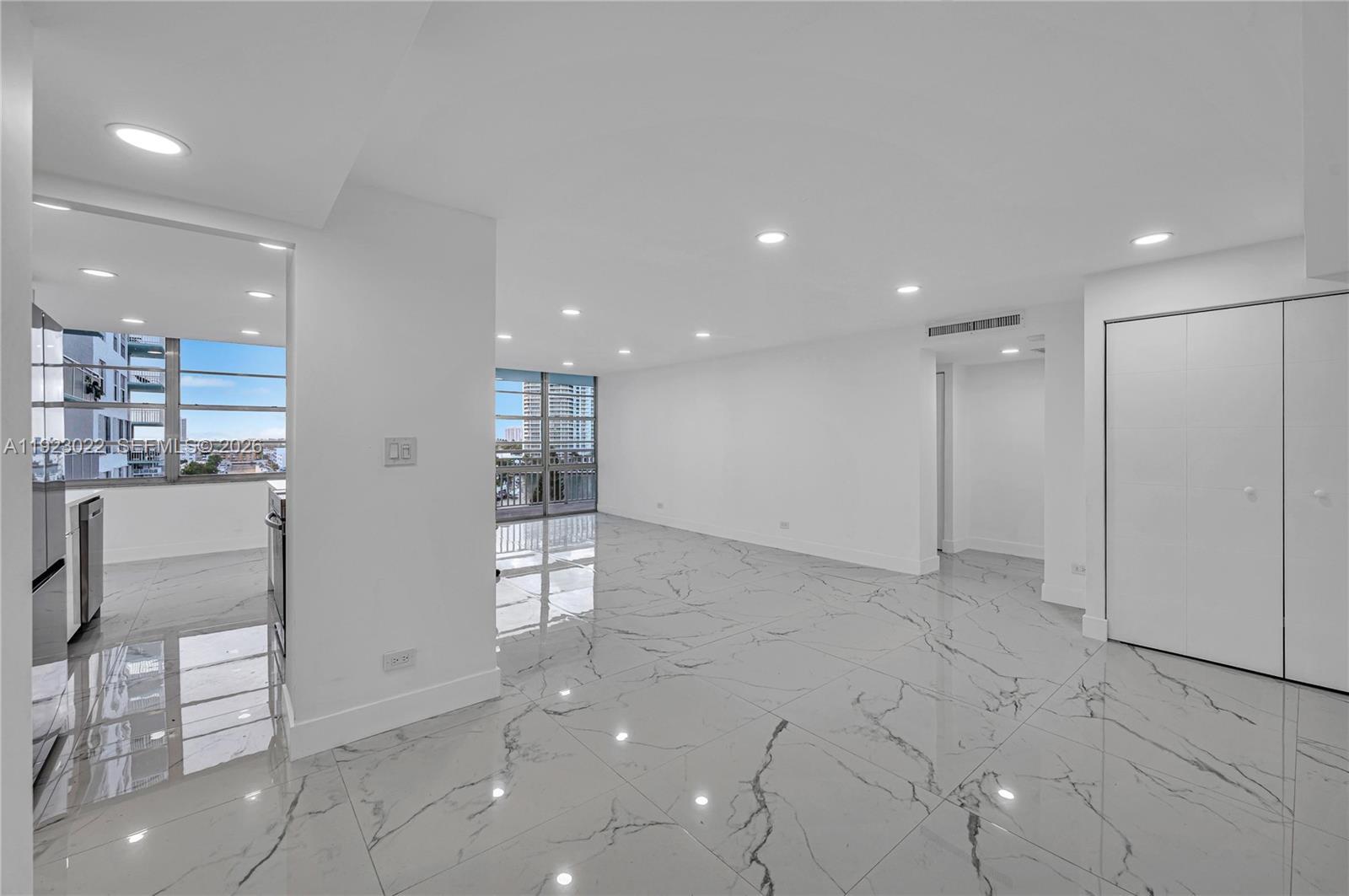 301 174th St # 820, Sunny Isles Beach FL 33160 photo 4