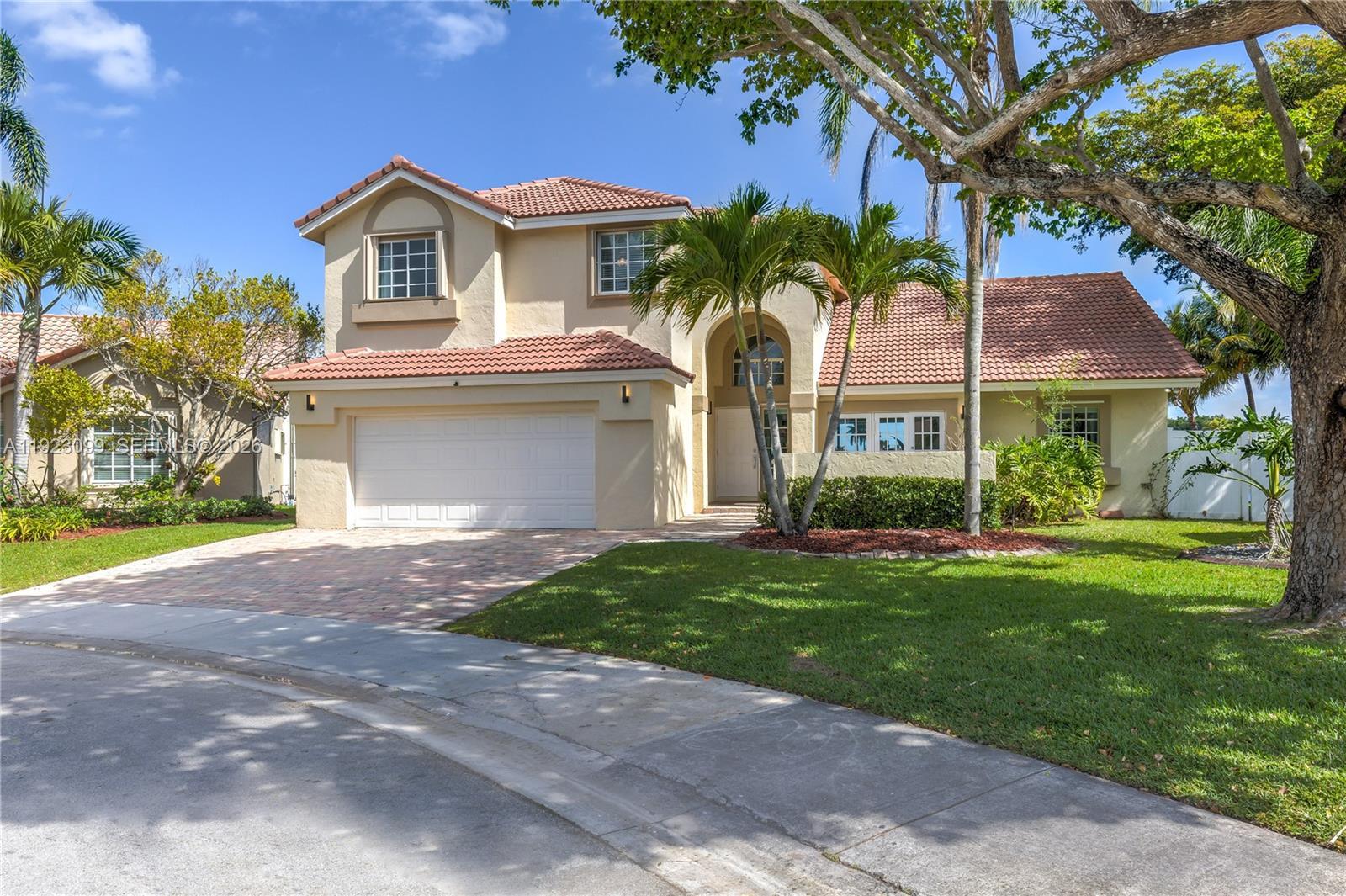 1127 Laguna Springs Dr, Weston FL 33326 photo 2