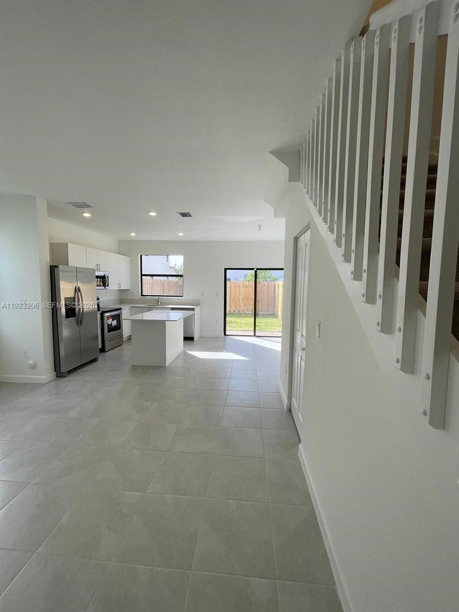 11764 SW 245th Ter, Homestead FL 33032 photo 2