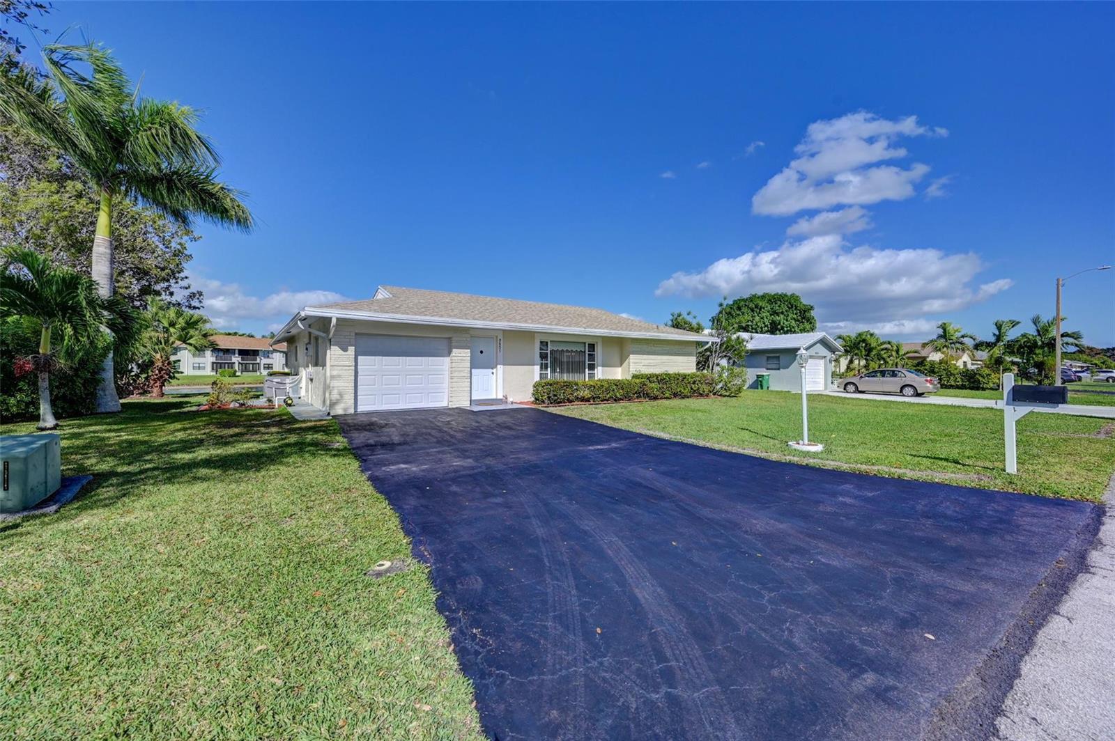9807 NW 67th Court, Tamarac FL 33321 photo 2