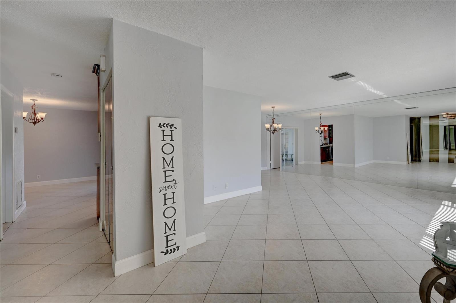 9807 NW 67th Court, Tamarac FL 33321 photo 5