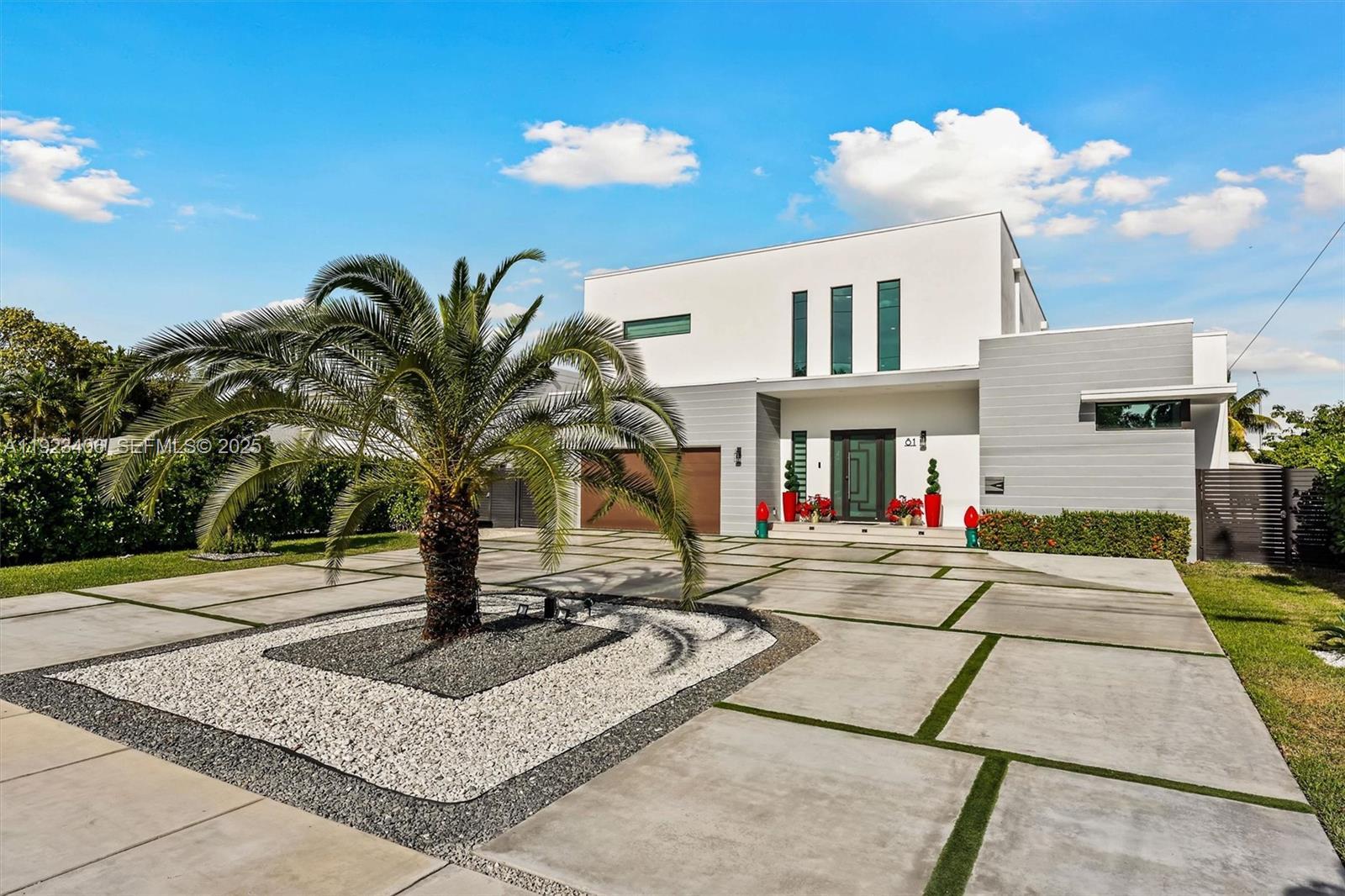 81 S Royal Poinciana Blvd, Miami Springs FL 33166 photo 4