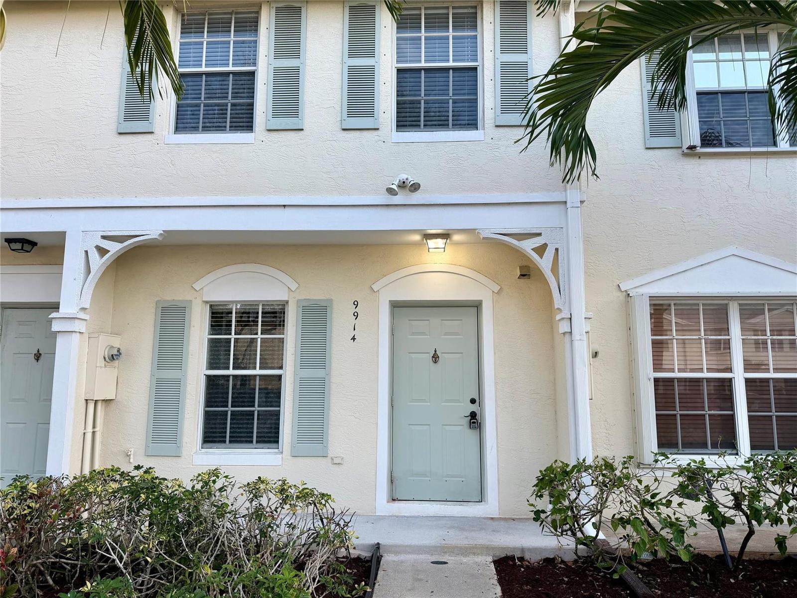 9914 NW 56th Place, Coral Springs FL 33076 photo 3