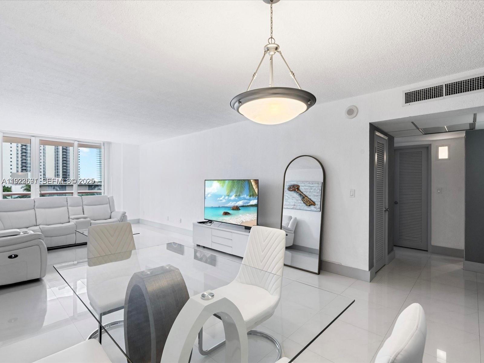 19370 E Collins Ave # 625, Sunny Isles Beach FL 33160 photo 4