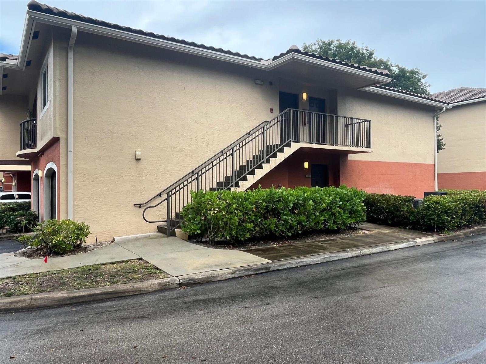 4167 N Haverhill Road # 1102, West Palm Beach FL 33417 photo 2