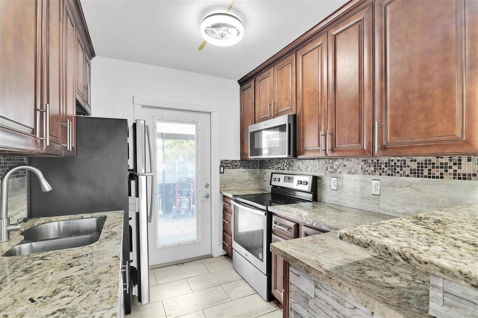 1814 NE 53rd Court, Pompano Beach FL 33064 photo 5