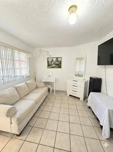 1939 SW 5th St # 4, Miami FL 33135 photo 2