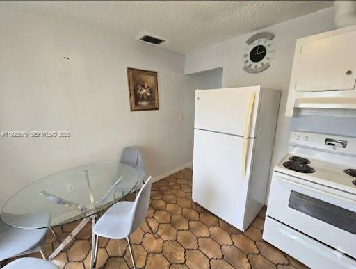 1939 SW 5th St # 4, Miami FL 33135 photo 4