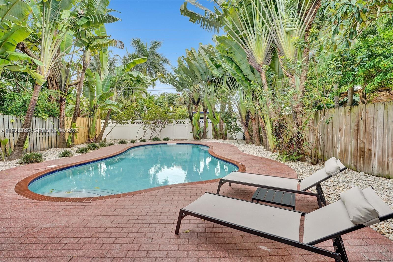 1640 Jefferson St, Hollywood FL 33020 photo 2