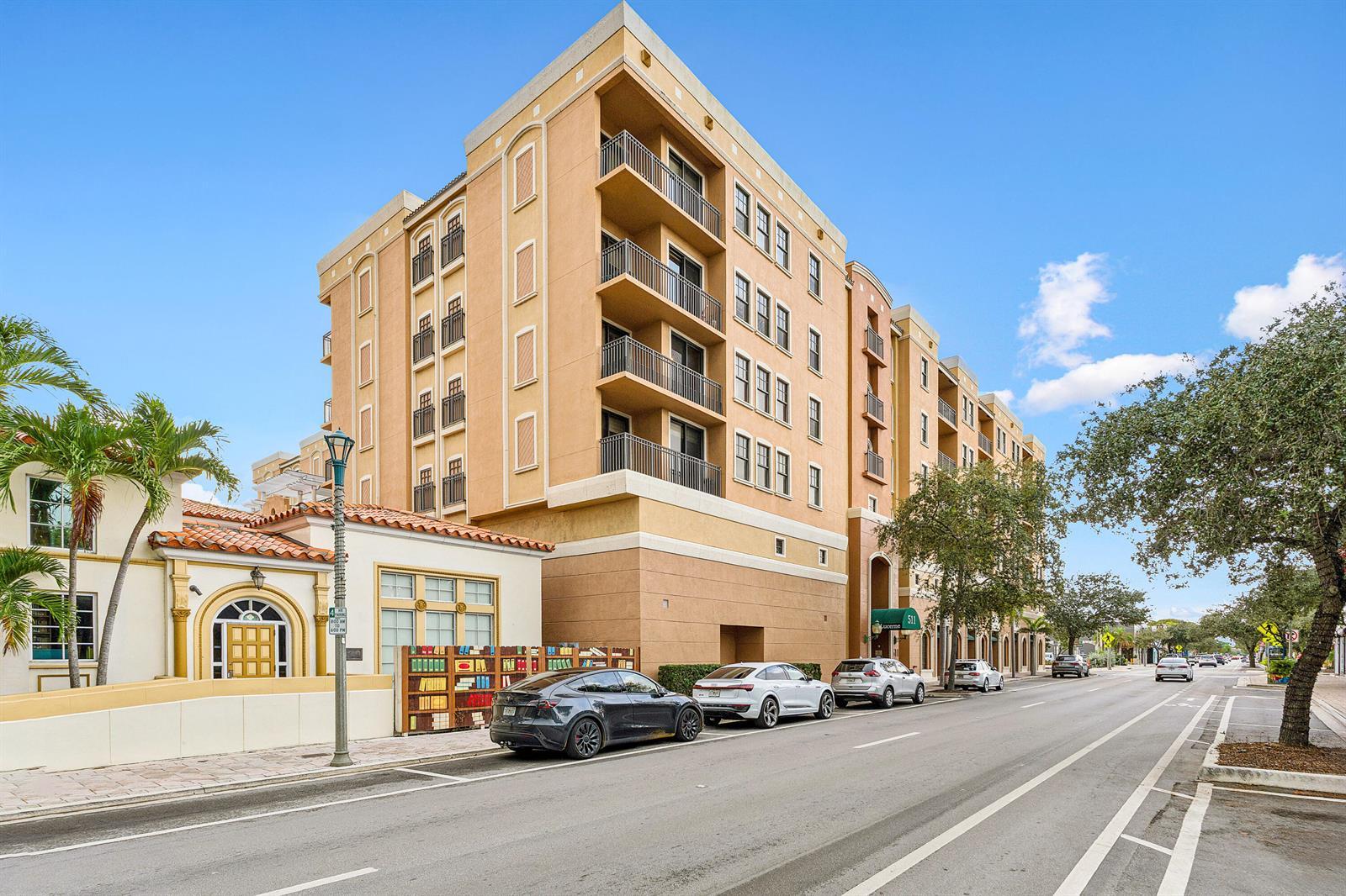 511 Lucerne Avenue # 416, FL 33460 photo 3