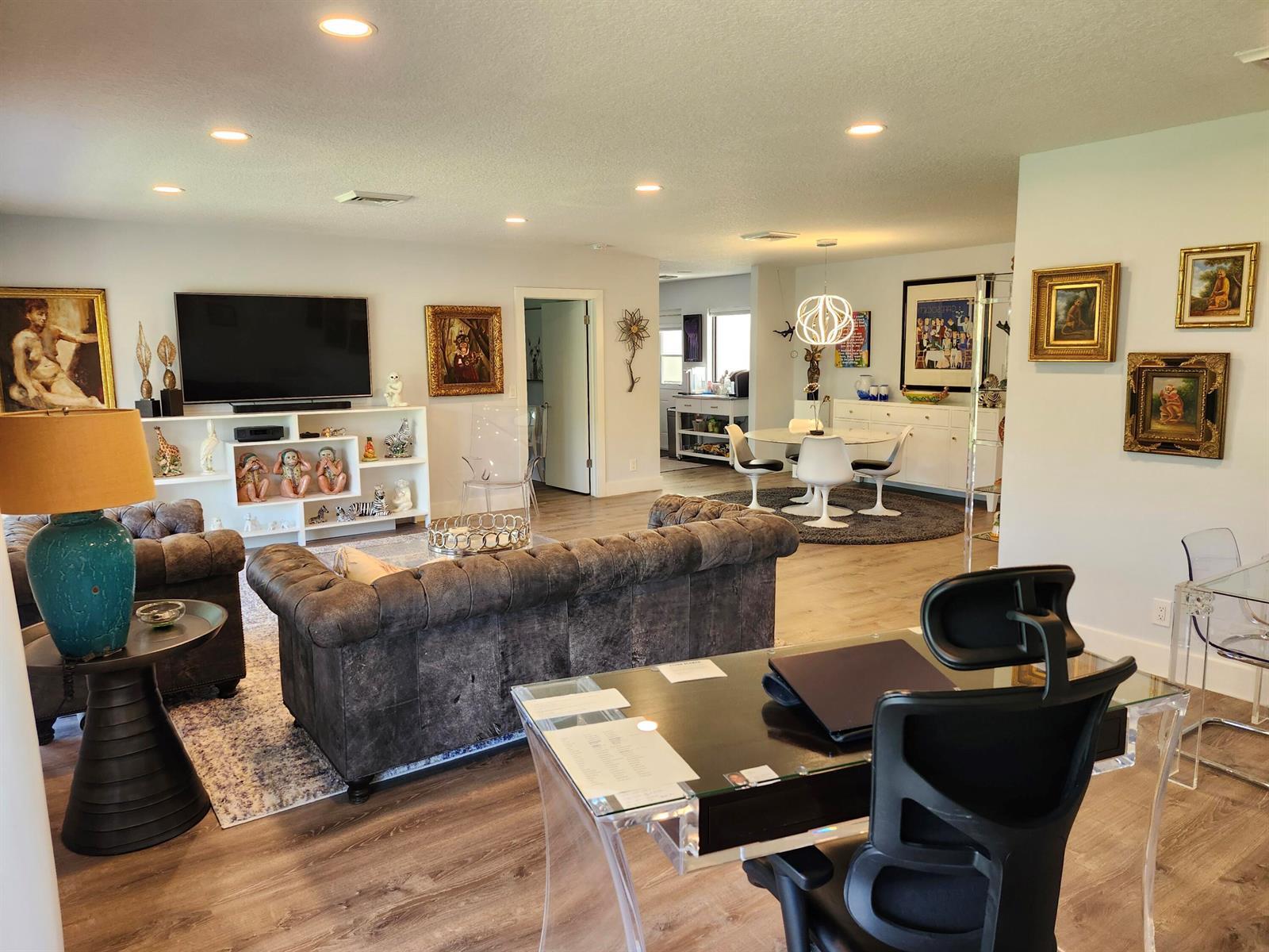 1707 Consulate Place # 202, West Palm Beach FL 33401
