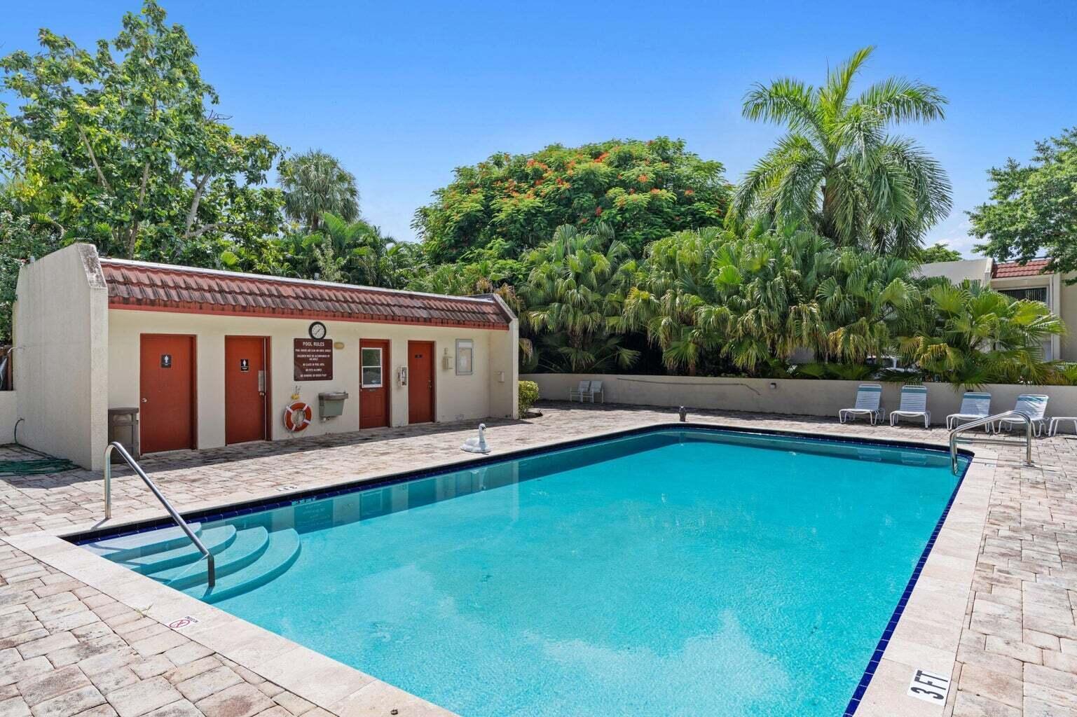 1707 Consulate Place # 202, West Palm Beach FL 33401 photo 4