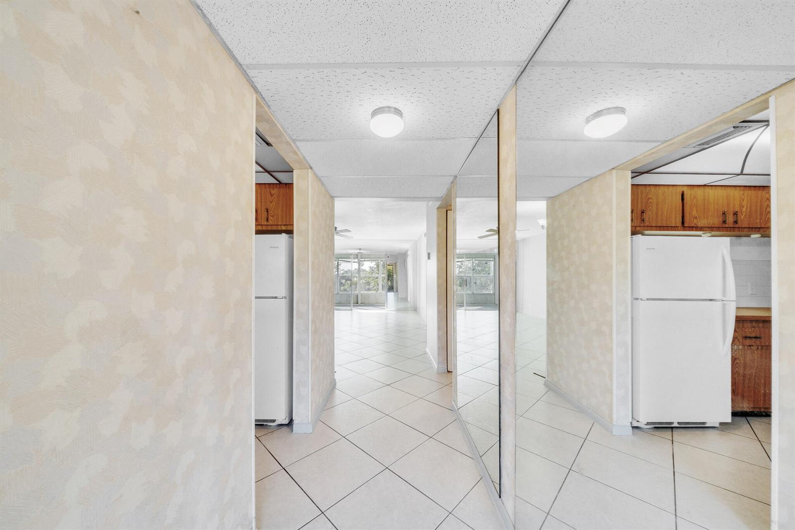 1035 Country Club Drive # 407, Margate FL 33063 photo 5