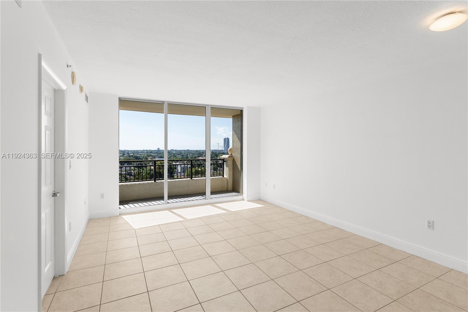 3232 coral way # 905, Miami FL 33145 photo 2