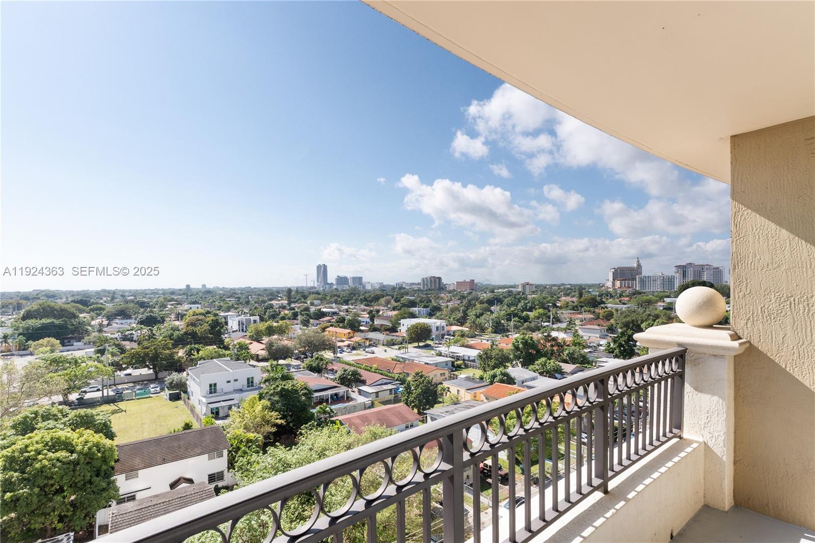 3232 coral way # 905, Miami FL 33145 photo 4