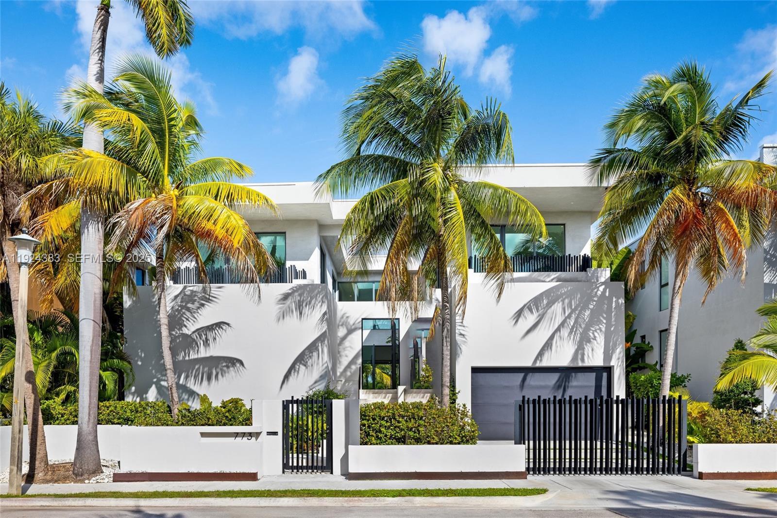 773 NE 77th Ter, Miami FL 33138 photo 2