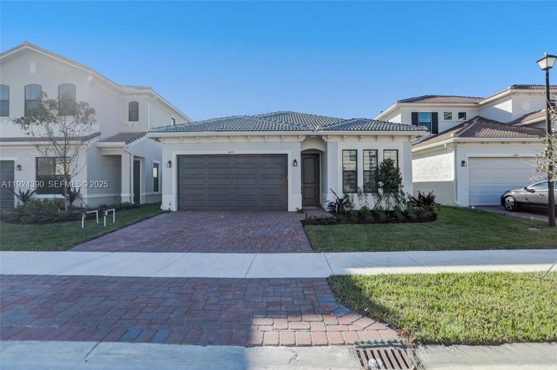 8450 NW 39th Ct # 8450, Coral Springs FL 33065 photo 2