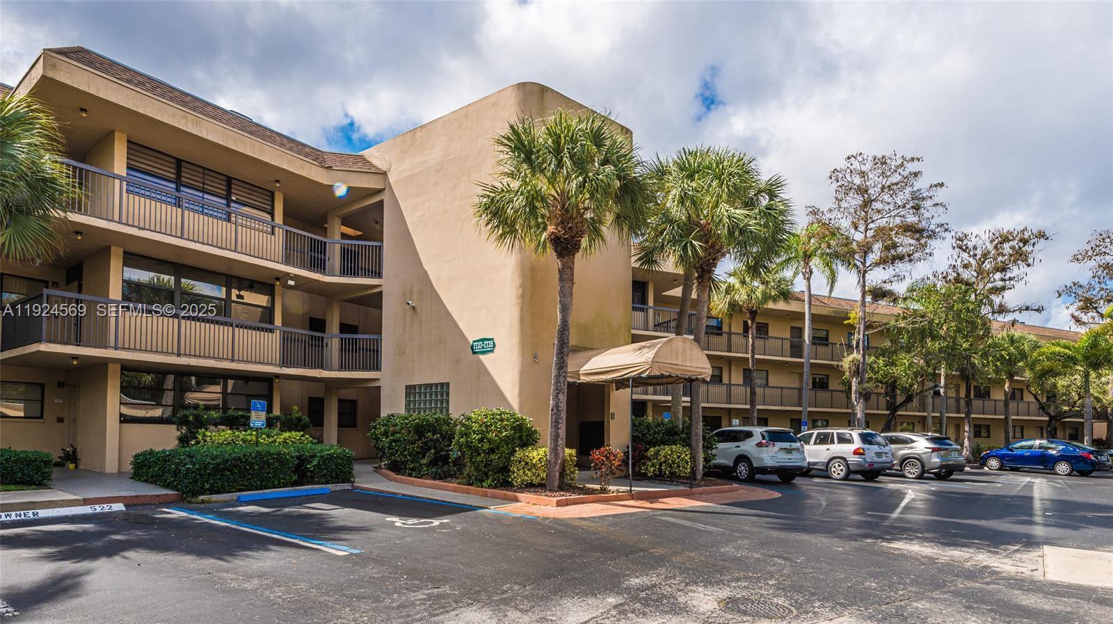 7735 NW 79th Ave # 214, Tamarac FL 33321 photo 3