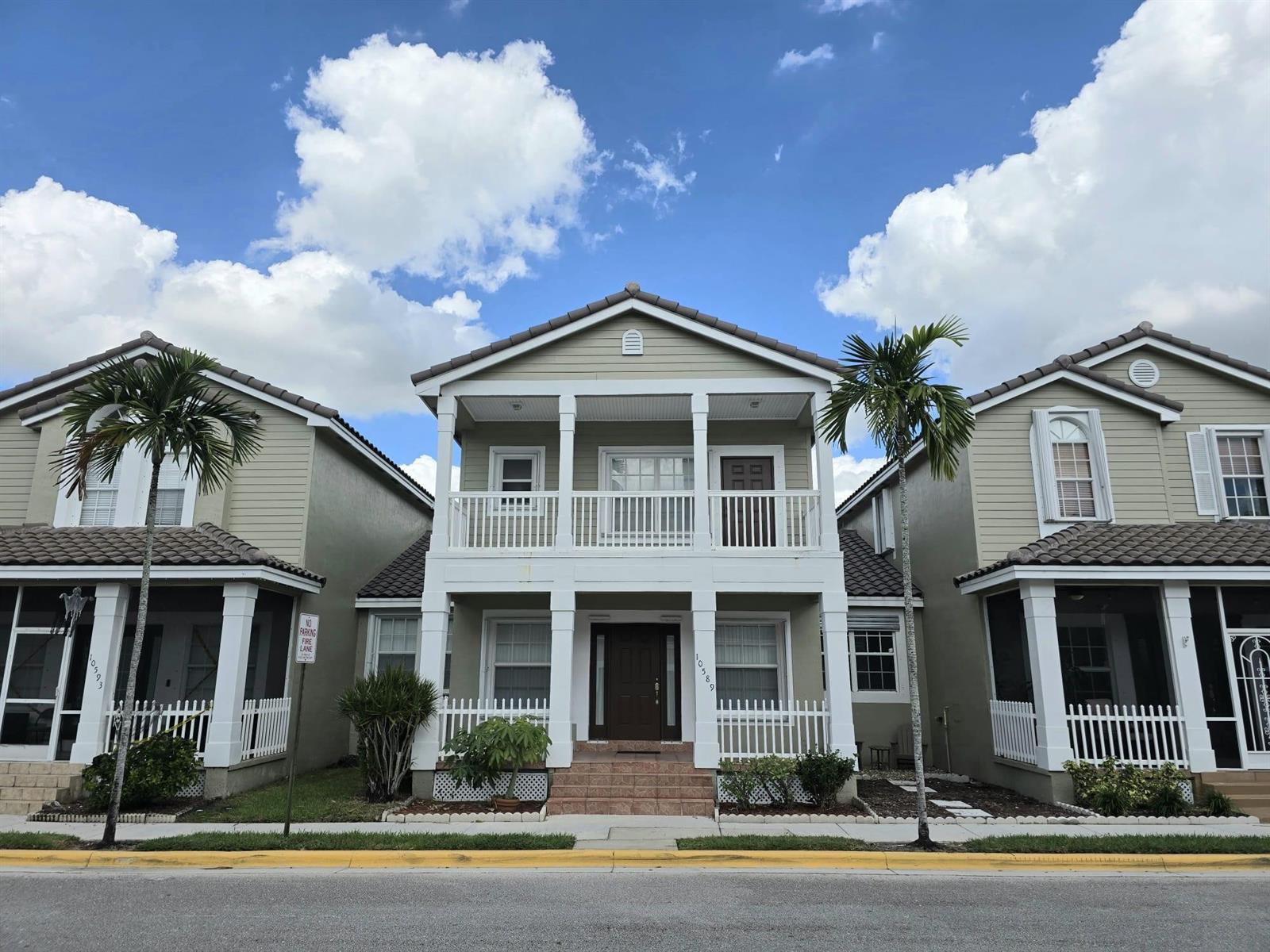 10589 NW 56th Place, Coral Springs FL 33076 photo 4