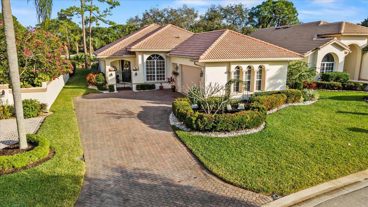 7232 Mystic Way, Port St. Lucie FL 34986