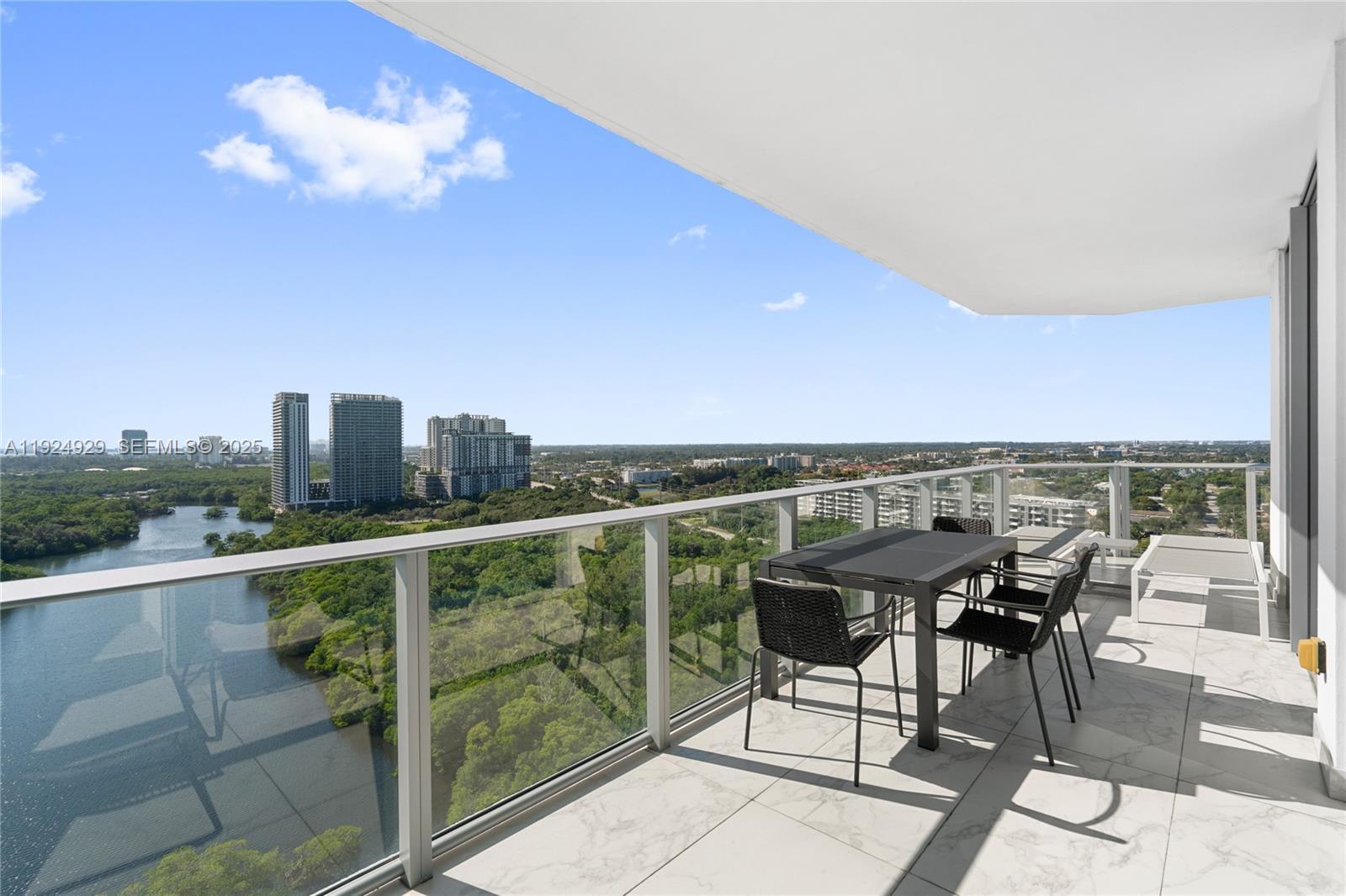 17111 Biscayne Blvd # 2002, North Miami Beach FL 33160 photo 4