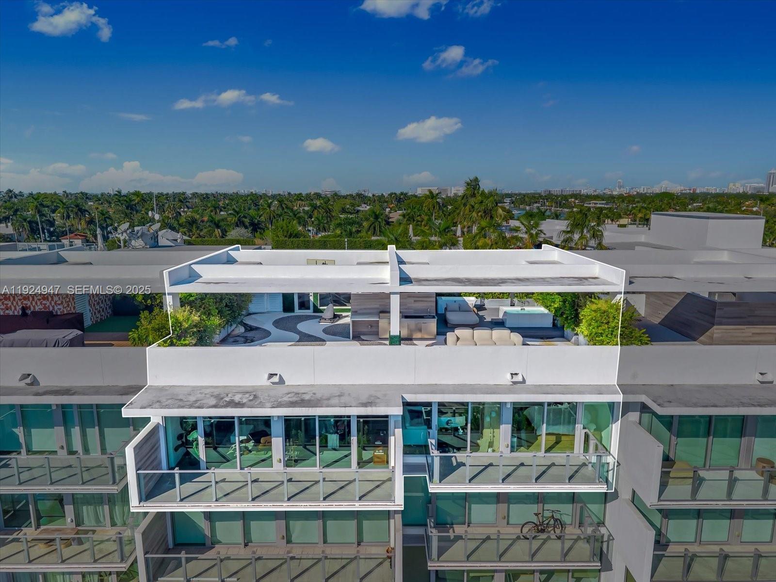 1201 20th St, Miami Beach FL 33139 photo 2