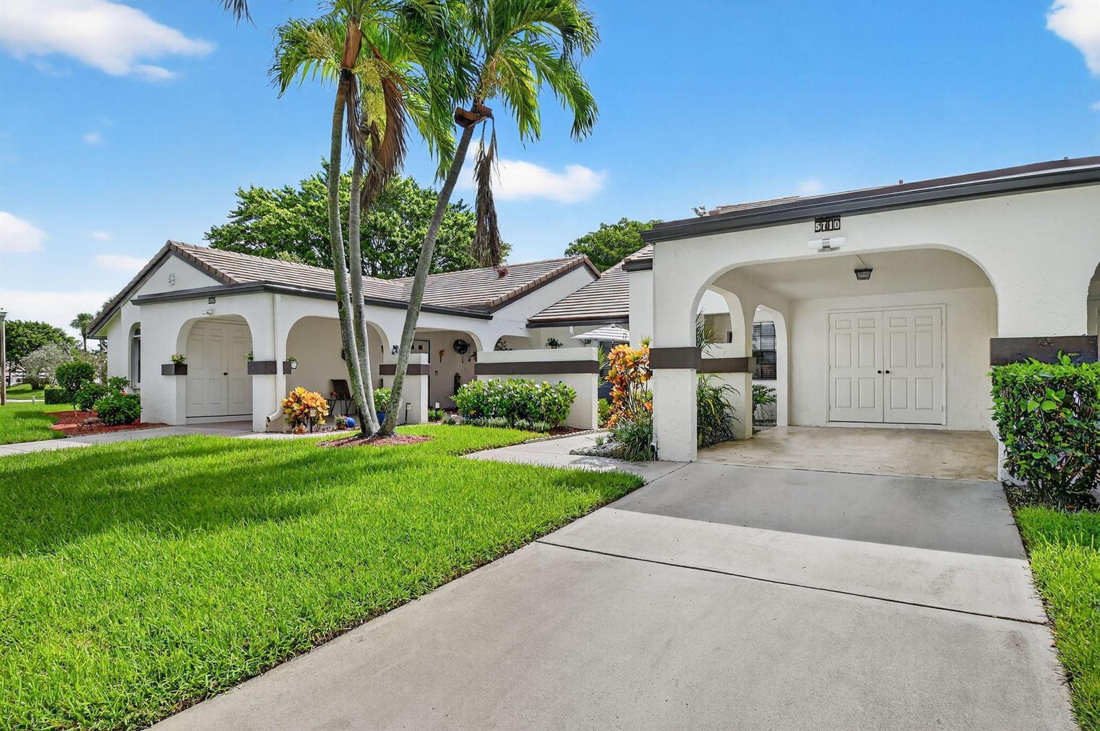 5710 Parkwalk Circle E, Boynton Beach FL 33472 photo 4