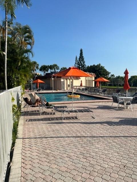 2001 Atlantic Shores Blvd # 105, Hallandale Beach FL 33009 photo 4