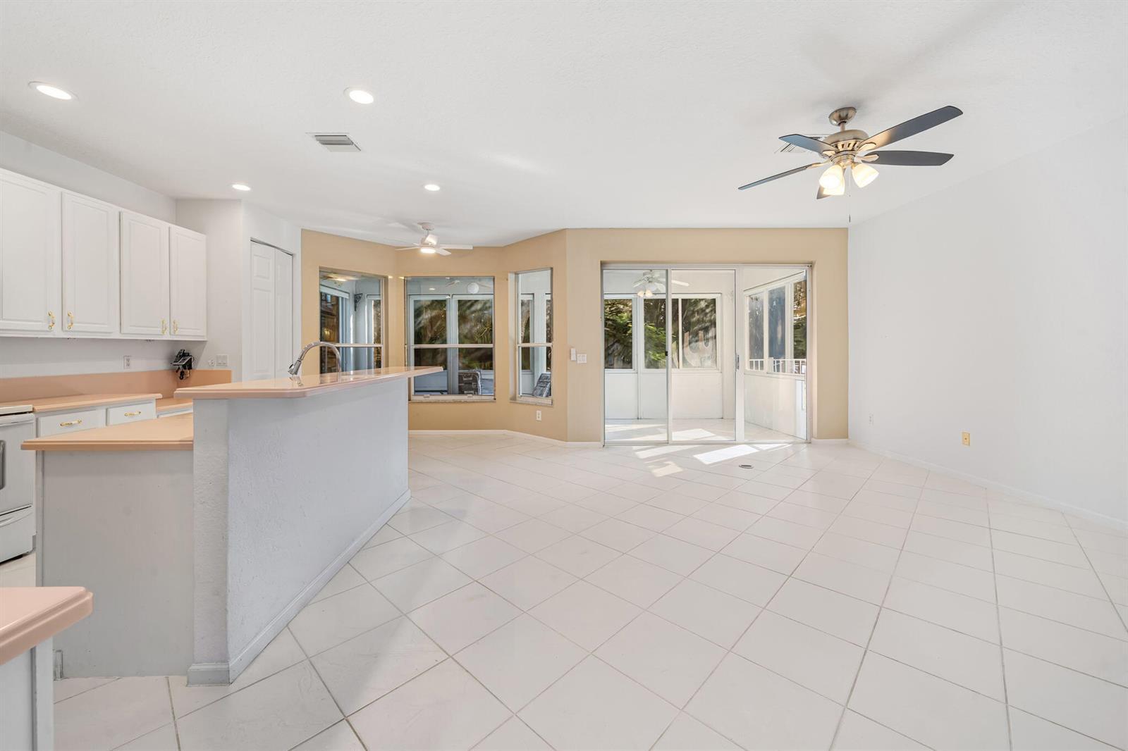 6677 Southport Drive, Boynton Beach FL 33472 photo 5