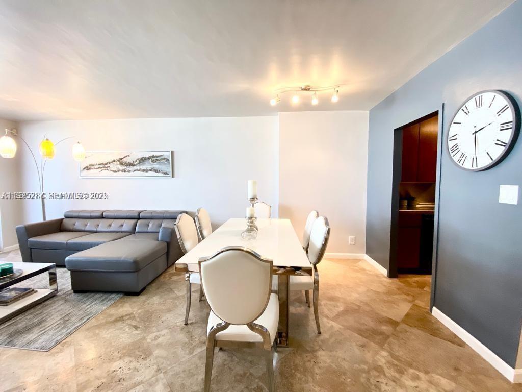 100 Lincoln Rd # 608, Miami Beach FL 33139 photo 2