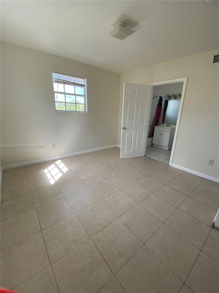 14250 NW 22nd Ave # 4, Opa-Locka FL 33054 photo 5