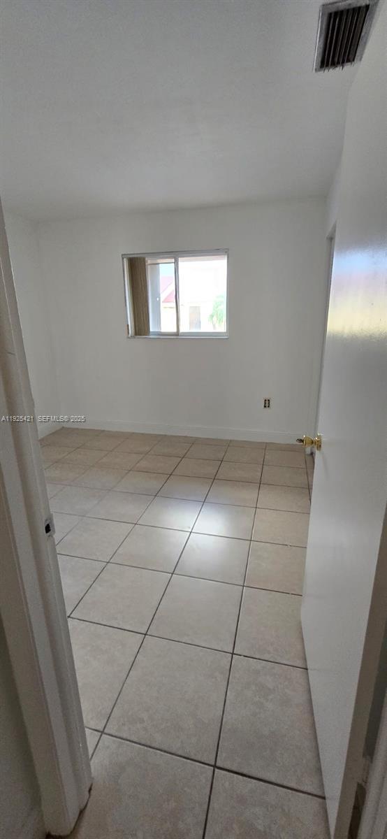 560 NW 82nd Pl # 303, Miami FL 33126 photo 5