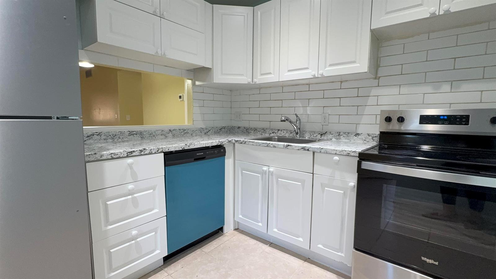 12009 Poinciana Boulevard # 202, Royal Palm Beach FL 33411 photo 4