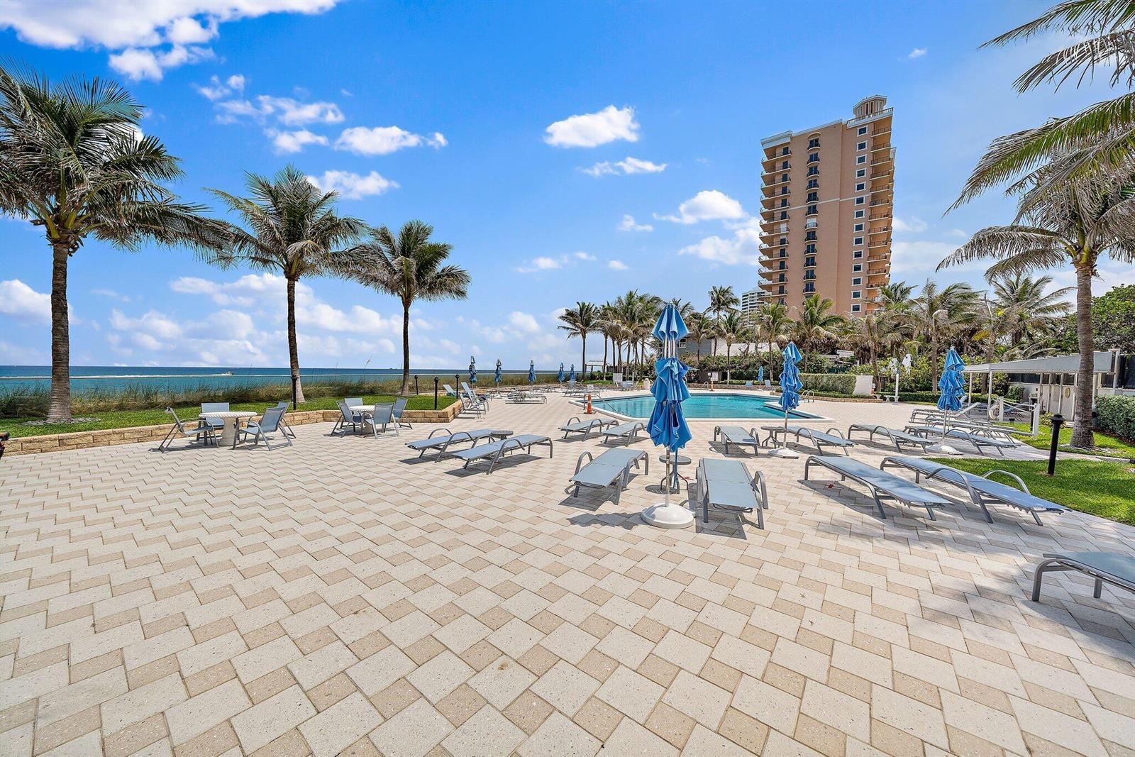 5200 N Ocean Drive, Singer Island FL 33404 photo 5