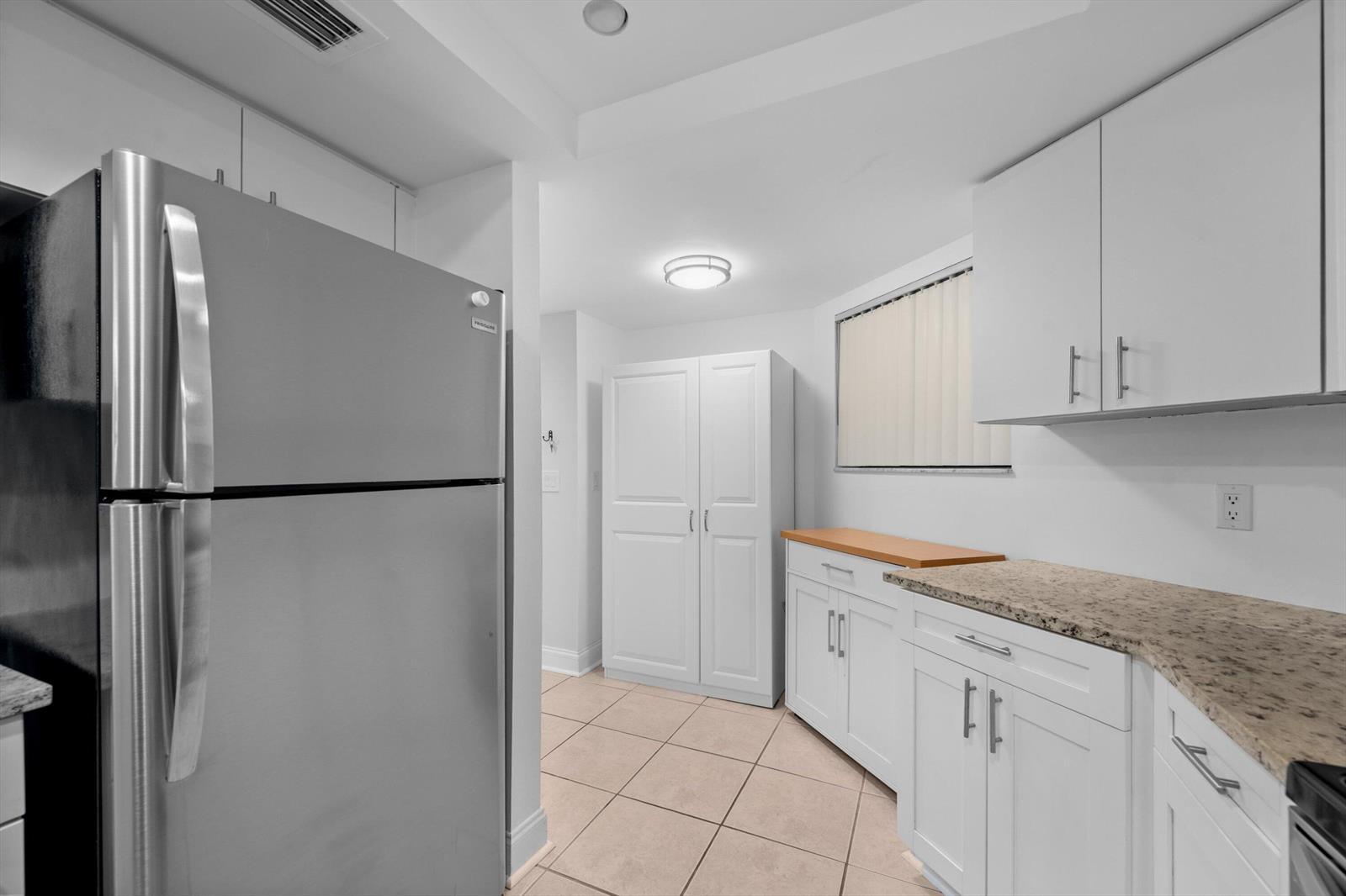 600 Uno Lago Drive # 104, Juno Beach FL 33408 photo 3